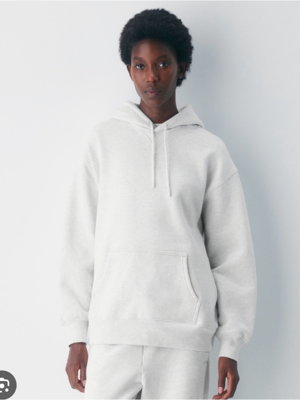 Aritzia TNA Boyfriend Hoodie Heather Cloud White Size 1